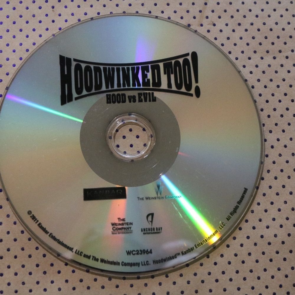 Hoodwinked Too Hood VS Evil DVD DISC ONLY